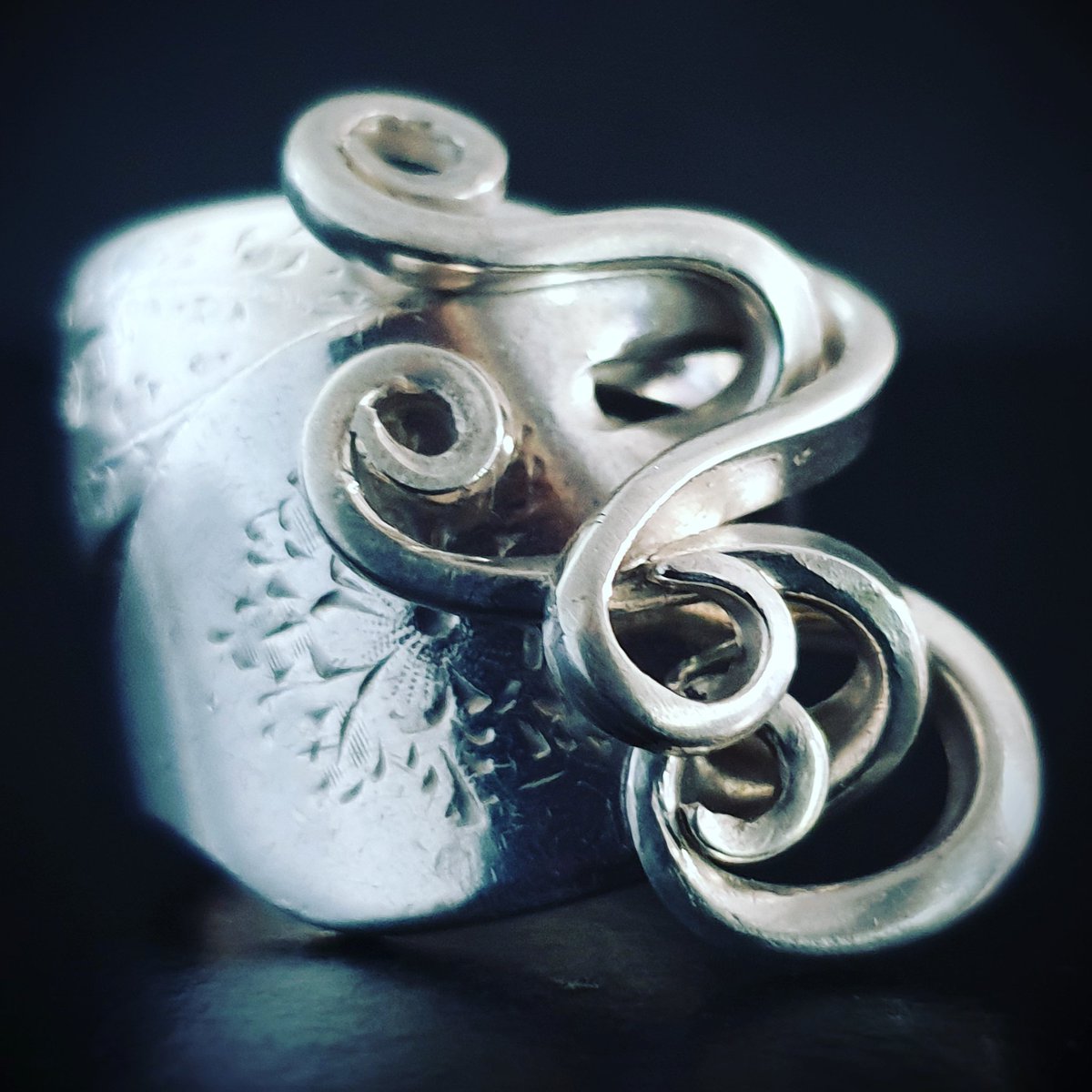 AWTSWindermere's tweet image. 𝕴𝖘𝖆𝖆𝖈 𝕰𝖑𝖑𝖎𝖘 1899
awaywiththespoon.co.uk/shop/459245572…
#forkring #forkjewellery #upcycling #sustainablejewellery #ecojewellery