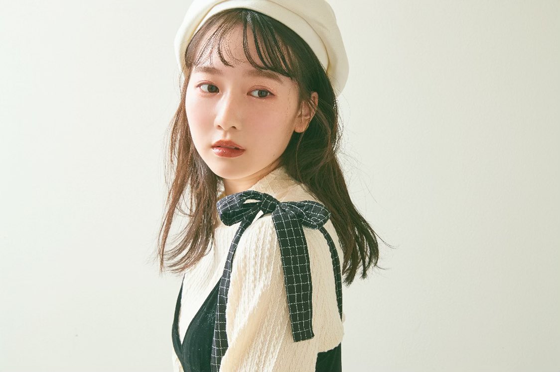 越智ゆらの ゆらゆら そして Larme 越智ゆらの コラボアイテムを発売させていただきます ワンピース と ガーデ マフラーset の2点 形にとてもこだわって造りました 本日から予約開始 10月お届けです 是非 寒い季節のお供に よろしくお願いし