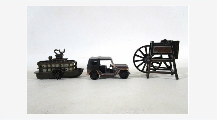suzannee43's tweet photo. Pencil Sharpeners: Paddleboat Jeep Grinding Wheel #Vintage #Etsy #etsyspecialt #etsyseller #shopsmall #VintageEtsy @SNRTG @SGH_RTs @blazedrts @SpxcRTS #etsy #etsypro @SympathyRTS @FearRTs @RTFAMDNR @Cods_Rts 
https://t.co/B5cpWTMfKb https://t.co/uG4tZX1B2T