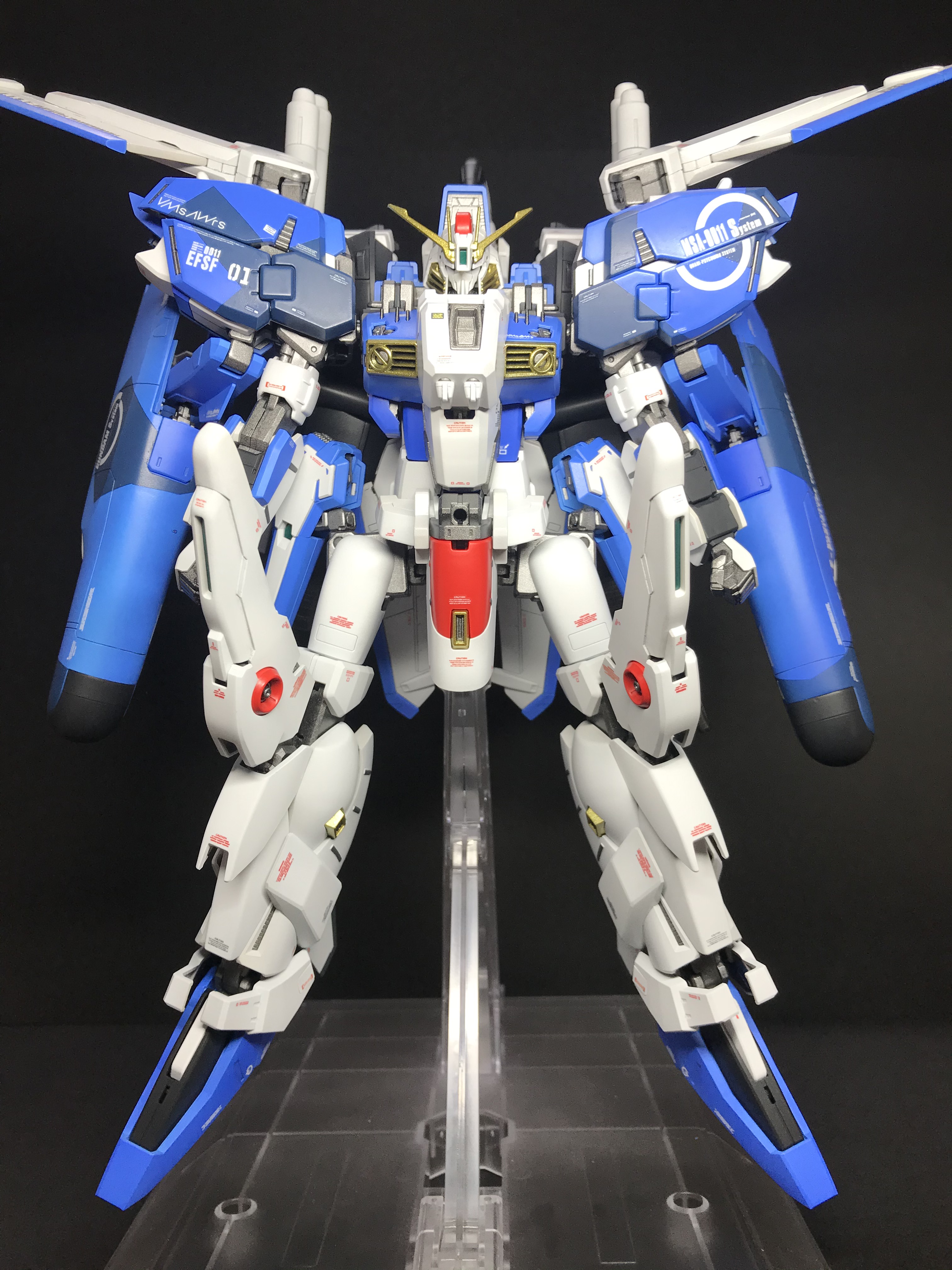 キッズルームチーズビーフウィザード マークザイン制作中 Mg Ex Sガンダム 完成しました 全塗装でスプリッター迷彩にしています かなりのパーツ数で結構な手間と時間がかかりました 制作時間はワンピース180話位分です 変形は 塗装剥げ怖いので勘弁して