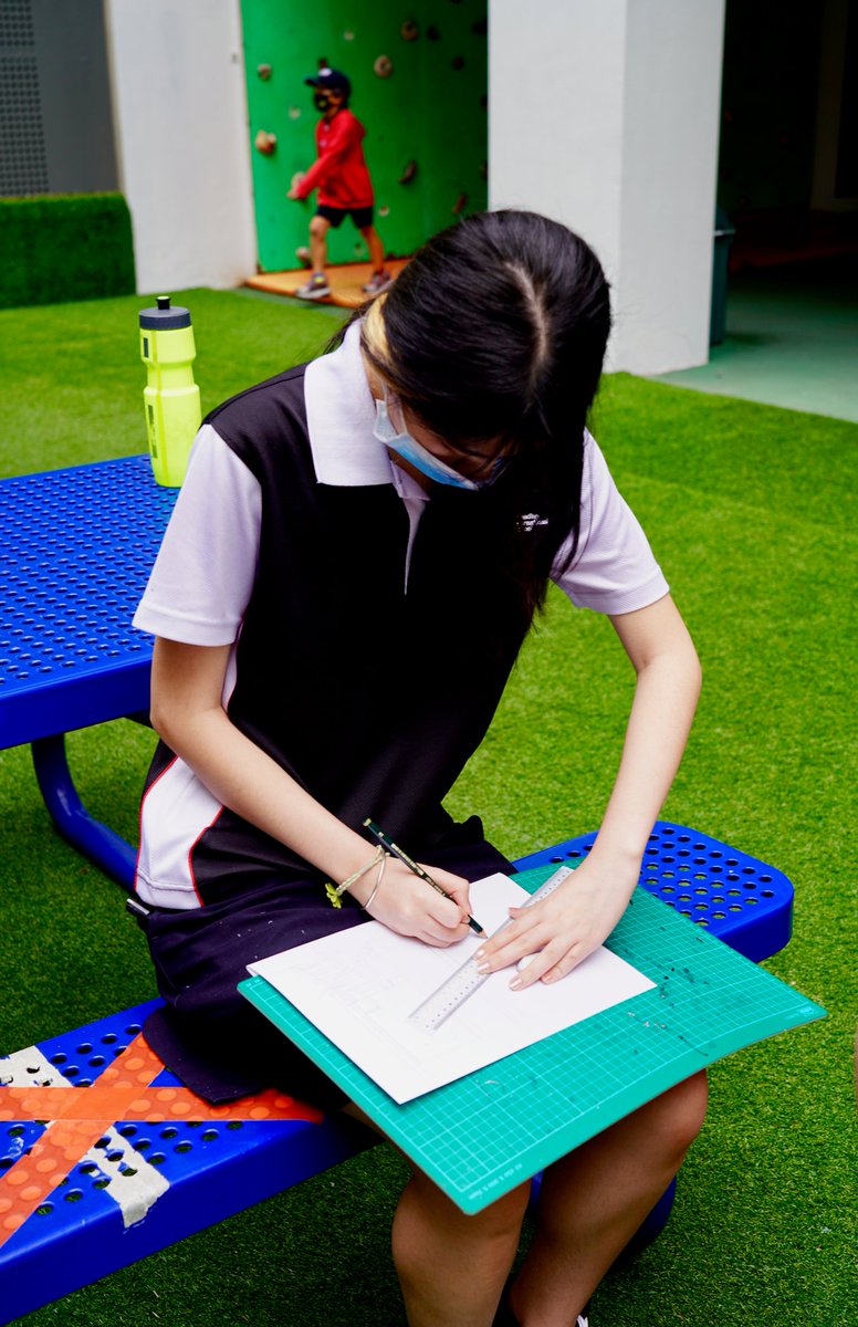 CISsingapore's tweet photo. #AtCISToday. Inspiration is everywhere on campus - just ask these grade 10 students who are practising linear perspective. https://t.co/8WBSn8hxBL