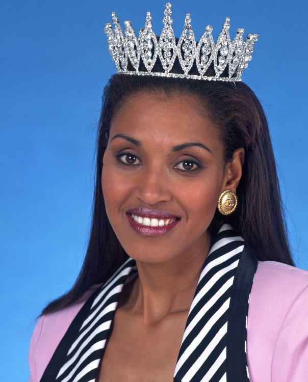 peggy-sue khumalo (1996)winning the miss sa in 1996, she went on to compete for the miss world title and ended up in the top 10.