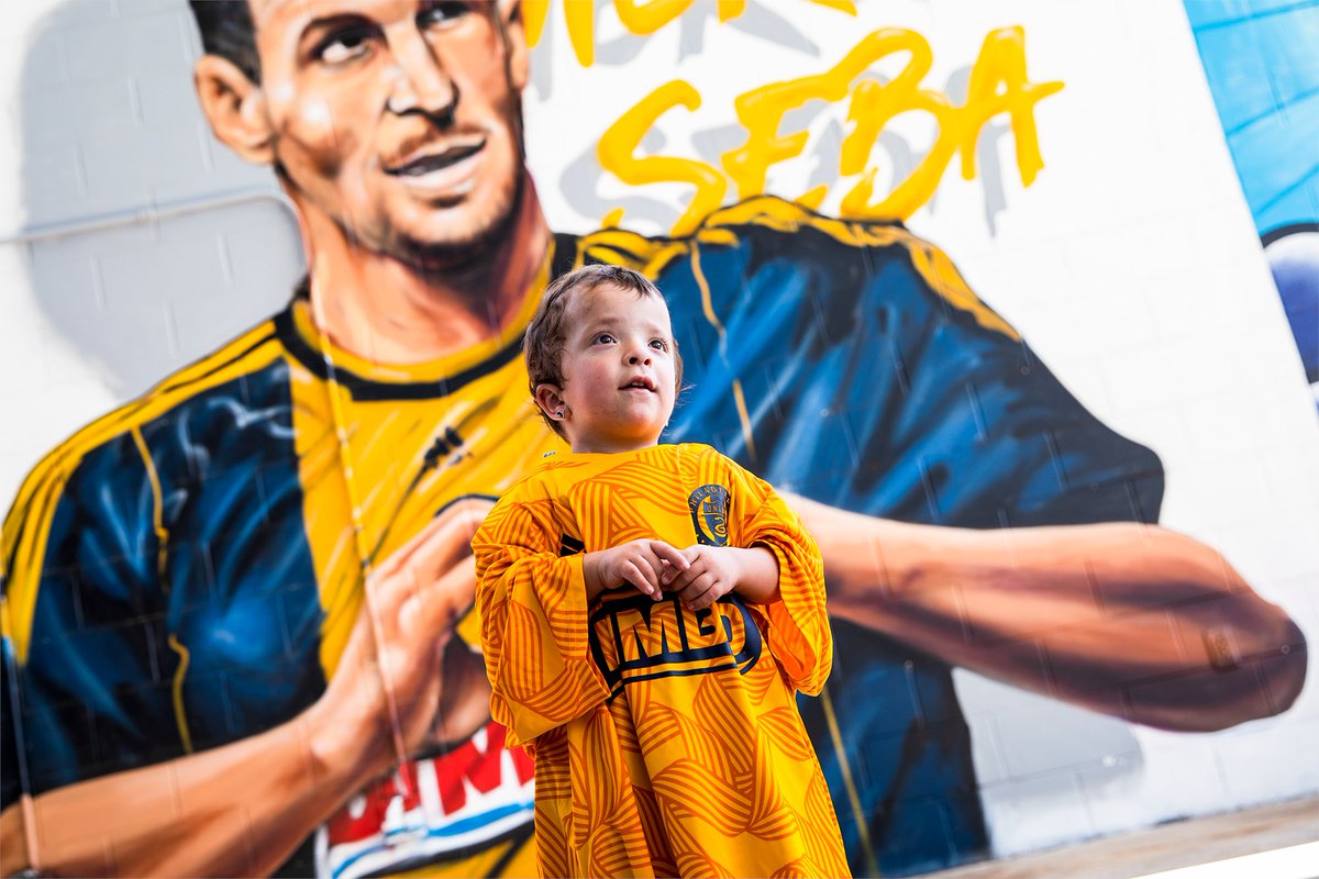 Philadelphia Union (@philaunion) on Twitter photo Today, we remember Lucy McCabe💛
Lucy passed one year ago from Rhabdomyosarcoma.
We met Lucy & her family through <a href="/Kissesforkyle/">Kisses for Kyle</a> & our #Fearless43 project, which brought our squad together with some incredible kids living with cancer.
#KickChildhoodCancer | #LiveLikeLucy Today, we remember Lucy McCabe💛
Lucy passed one year ago from Rhabdomyosarcoma.
We met Lucy & her family through <a href="/Kissesforkyle/">Kisses for Kyle</a> & our #Fearless43 project, which brought our squad together with some incredible kids living with cancer.
#KickChildhoodCancer | #LiveLikeLucy