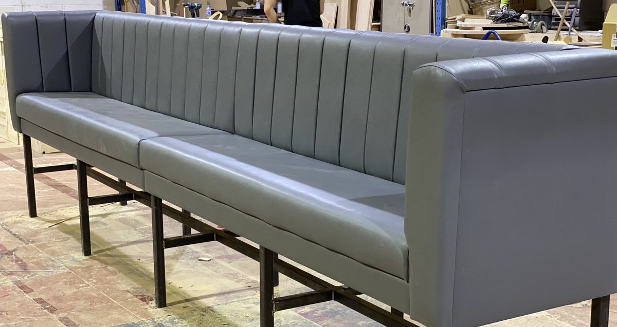 contractfurngp's tweet photo. Something a little bit out of the ordinary in the workshop today. Looks great - so well done team!

#FixedSeating #ContractFurniture #BespokeSeating #BarSeating #RestaurantSeating #HospitalityInteriors #SeatingDesign #BenchSeating #InteriorDesign #UKManufacturing #LeatherSeating https://t.co/EwokmftdSS