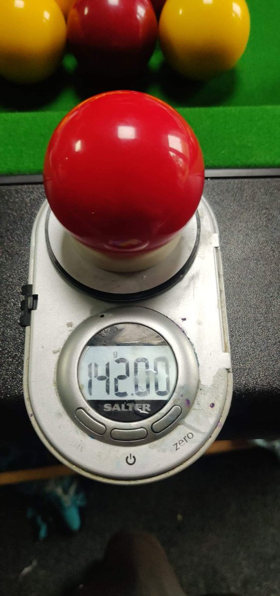 Just weighing my snooker balls to see if they are 142 grams, nothing to see here.