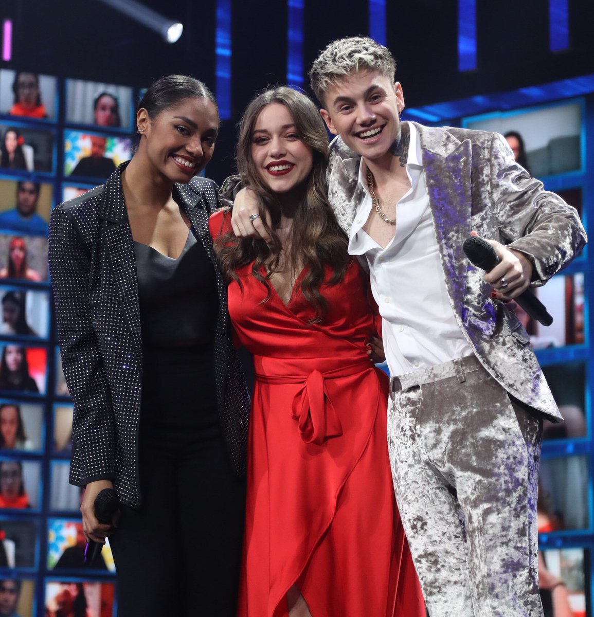 onebloyd's tweet photo. estos tres 💕❤️💖💗💓❤️💞 https://t.co/sQdbU63R0t