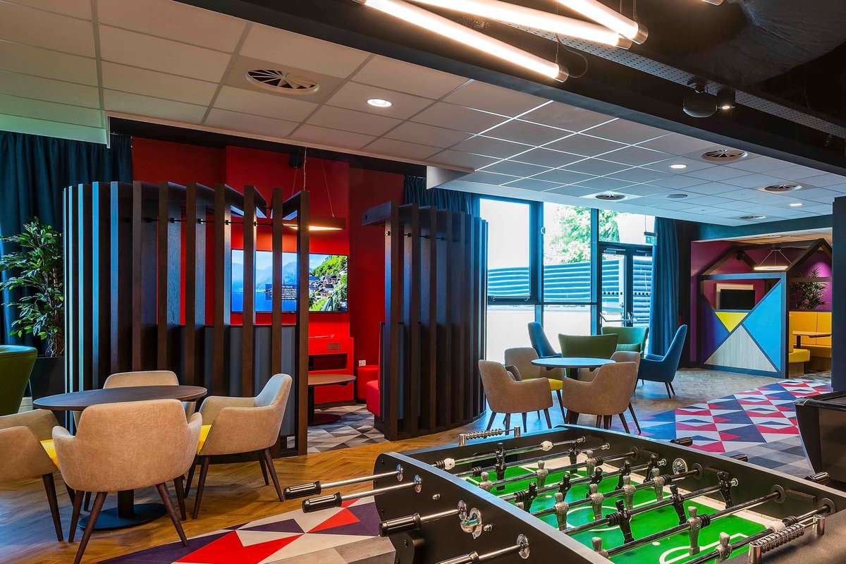 DesignatSource's tweet image. Creating an internal space that adheres to the current Covid rules doesn’t have to mean a sea of temporary, plastic screens. Our unique design solutions make for an attractive environment, both during and post Covid.
#coviddesigns #coviddesignchallenge