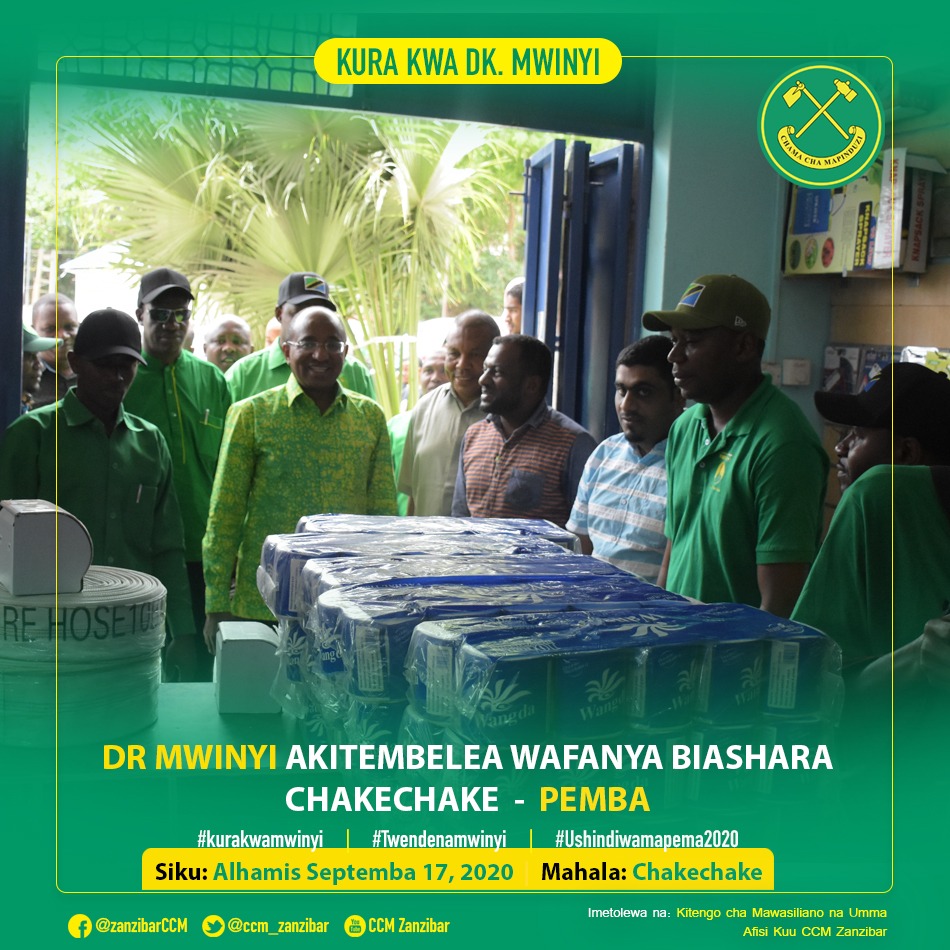 ccm_zanzibar's tweet photo. Mgombea Urais wa Zanzibar kwa tiketi ya CCM Ndugu @DrHmwinyi atembelea Wafanyabiashara wa ChakeChake, Pemba.
 
#MtumishiWaWatu 
#KuraKwaMwinyi
#YajayoNiNeemaTupu https://t.co/KmVPo0NjDO
