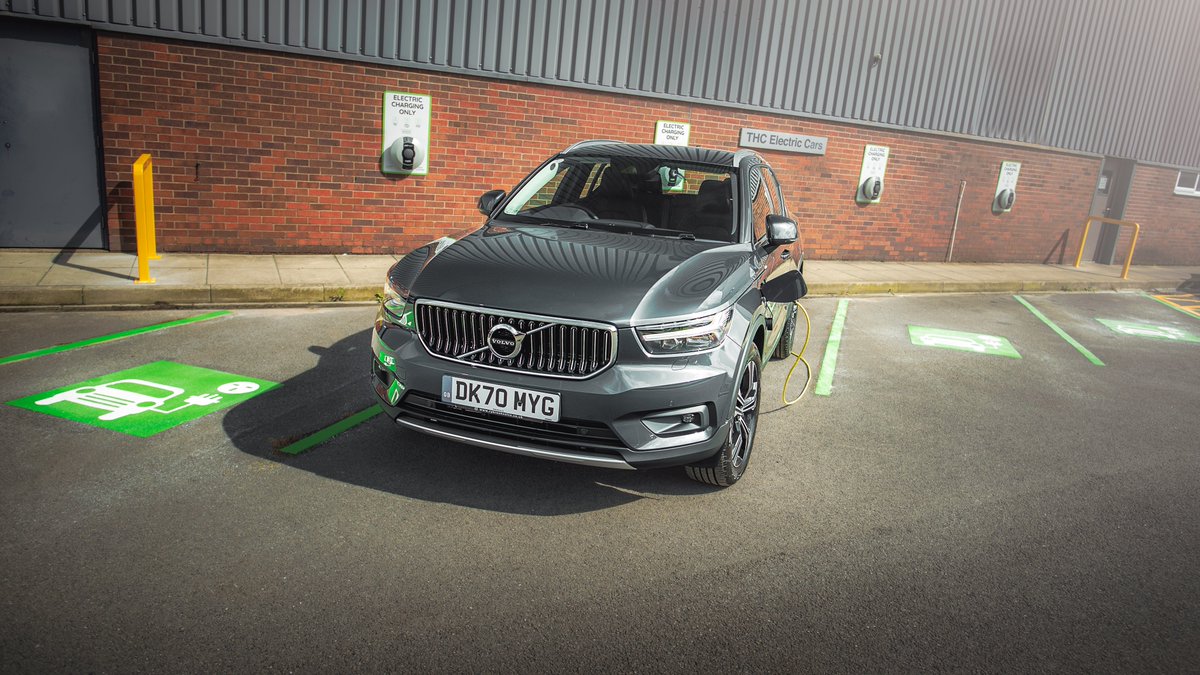John Morrison (@j_h_morrison) on Twitter photo Chris Schofield from <a href="/ThomasHardieUK/">Thomas Hardie UK</a> pictured taking delivery of twenty #Volvo #XC40 Recharge Plug-in hybrid’s. The average C02 for the car fleet has reduced from 98.7g/km to 49g/km. Chris Schofield from <a href="/ThomasHardieUK/">Thomas Hardie UK</a> pictured taking delivery of twenty #Volvo #XC40 Recharge Plug-in hybrid’s. The average C02 for the car fleet has reduced from 98.7g/km to 49g/km.