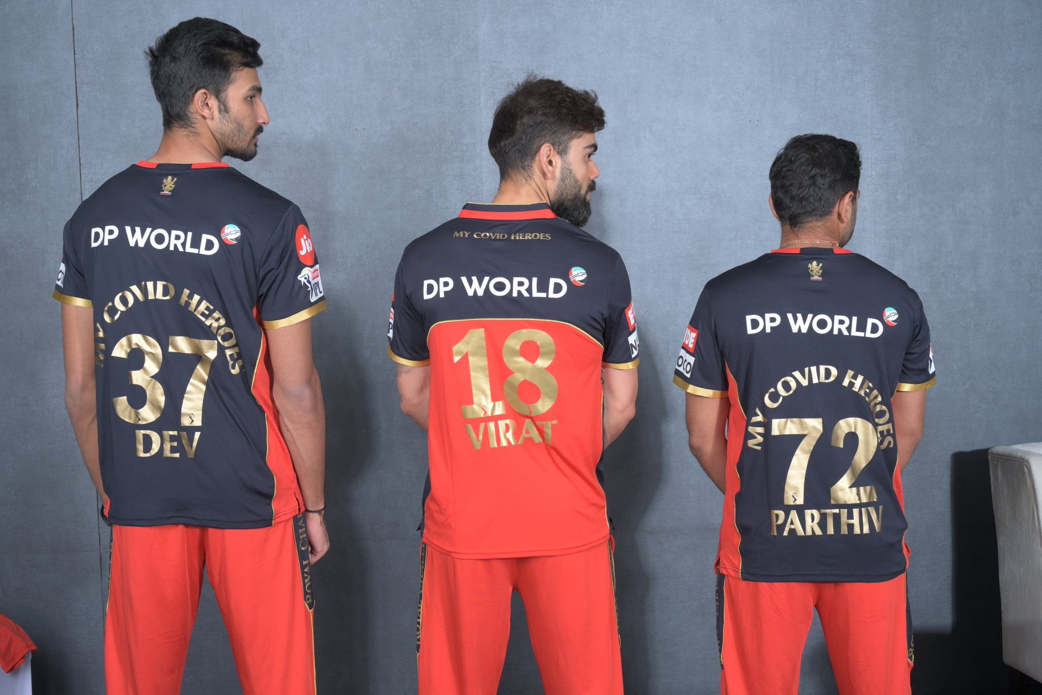 Dp world on sale rcb jersey