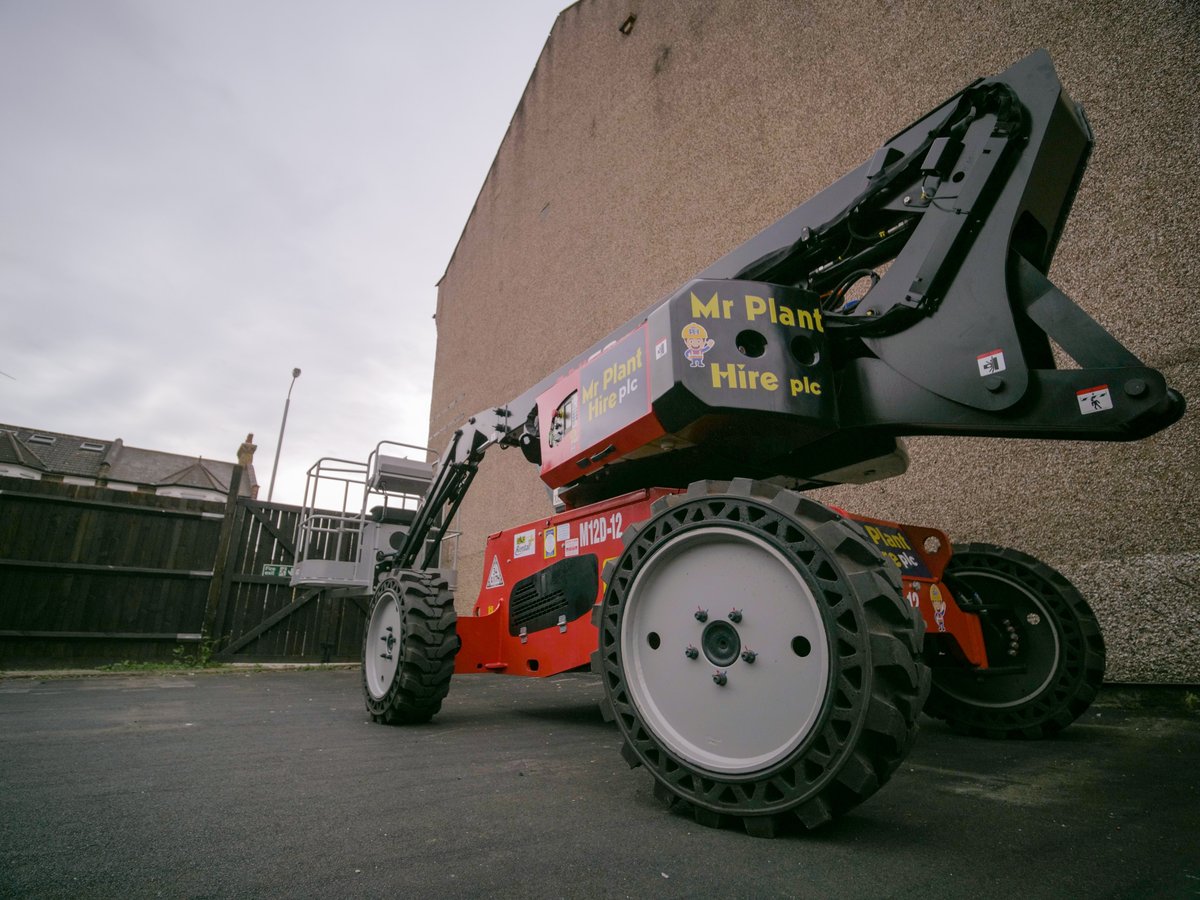 MPH (@mrplanthireuk) on Twitter photo 