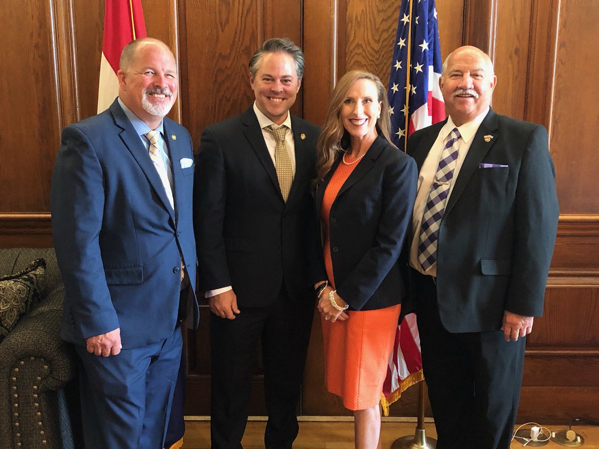 When I first got elected, someone told me it would not be the policies I passed but the people I worked with that would define my legislative career. So thankful for #MoLeg colleagues <a href="/DanHoux/">Dan Houx</a> <a href="/hrehder/">Holly Rehder</a> and <a href="/glenkolkmeyer/">Kolky</a> celebrating our last veto session together.