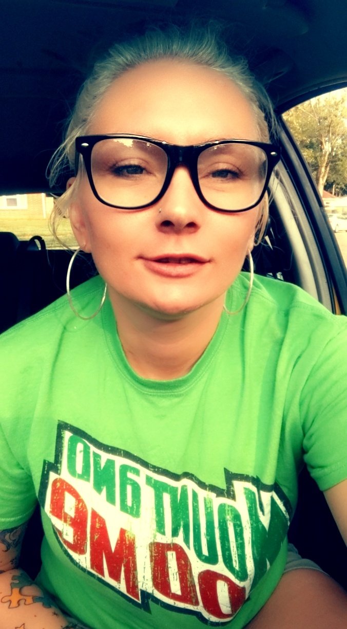 TW Pornstars - Holly Bryn. Twitter. Happy Thursday you badasses!. 1:34