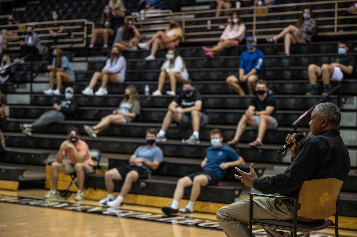 HardingU's tweet photo. Last night the @HardingSports student athletes and coaches gathered in the Rhodes-Reaves Field House for a panel discussion hosted by @Harding_SAAC with Butch Gardner and Stan Eckwood, who recounted their experiences as African-American athletes at Harding. https://t.co/CvHRJGiLex