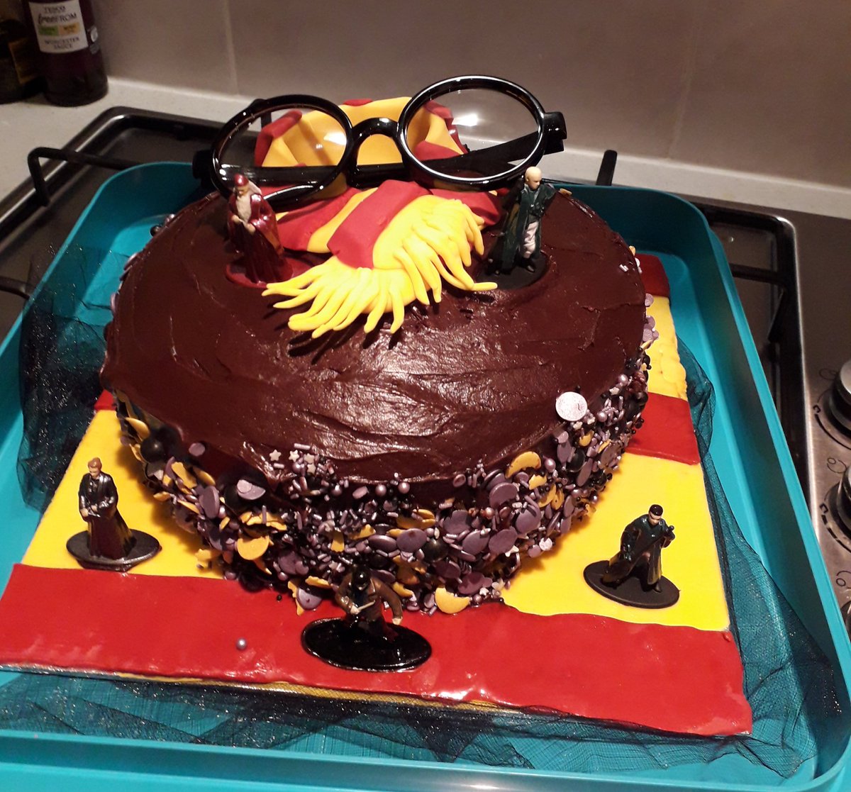 ibdnurse's tweet image. #bakingtherapy #nursethatbakes   Harry Potter cake for tomorrow......