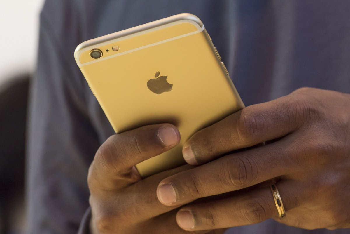 TrustedFintech's tweet photo. Apple would have to share payment tech under rules mulled by EU: The European Union is considering new rules that would likely require Apple Inc. to give competitors access to payments technology inside… https://t.co/LMiY1bEp4b @patrickcoomans #TrustedFintech #fintech #infosec https://t.co/toTE2eUDdh