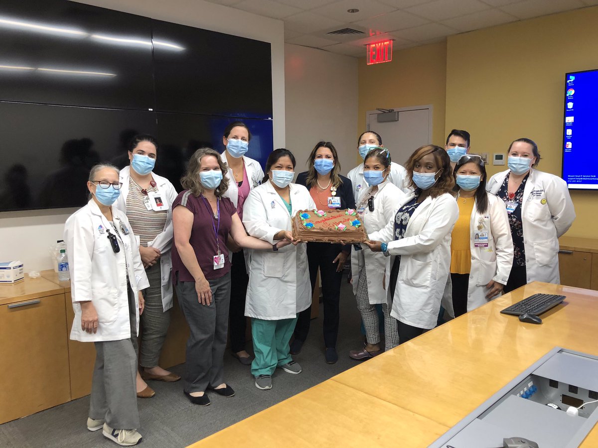 #MSHeart ‘s newest DNP !!! <a href="/Tellyrose/">Tellyrose guiyab</a> congratulations on such a feat! In humble fashion she thanked the team!!! #teamwork #bedsideistheBESTside #heartofthematter <a href="/BethOliverVP/">Beth Oliver</a> <a href="/KimNYCDNP/">Kimberley</a> <a href="/LindsayRN24/">Lindsay Condrat</a> @HaydeeG61219729