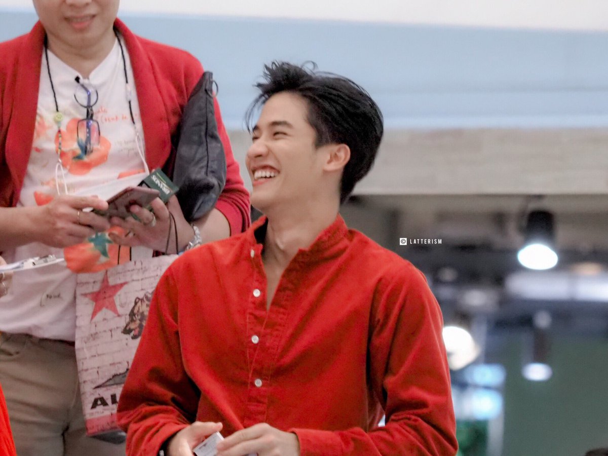 Day 145:  @Tawan_V you have the most beautiful smile that I've ever seen. I hope it never change. ฉันรักคุณ   #Tawan_V