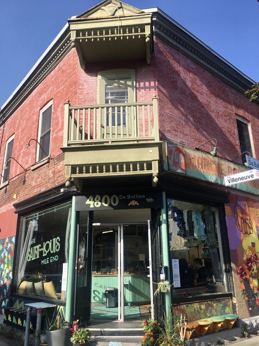 Mon café préféré du coin! 
Favorite little café in my hood!
O meu café favorito do bairro. 🥰 
#ViveMTL #Montreal ☕️ ☀️ <a href="/LePMR/">Arrondissement du Plateau-Mont-Royal</a> <a href="/GrandMTL/">Contact MTL</a> <a href="/Monmontreal/">Mon Montréal</a> <a href="/Montreal/">Montréal</a>