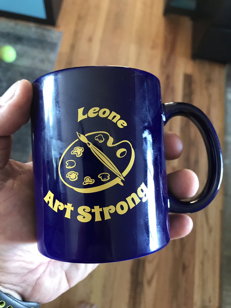 LeoneMassapequa's tweet photo. Art goodies packed and ready to go home for my distance learners! #artstrong @FPAMassapequa @Lowell_MHS @MassapequaPS https://t.co/mRfoWppuYi
