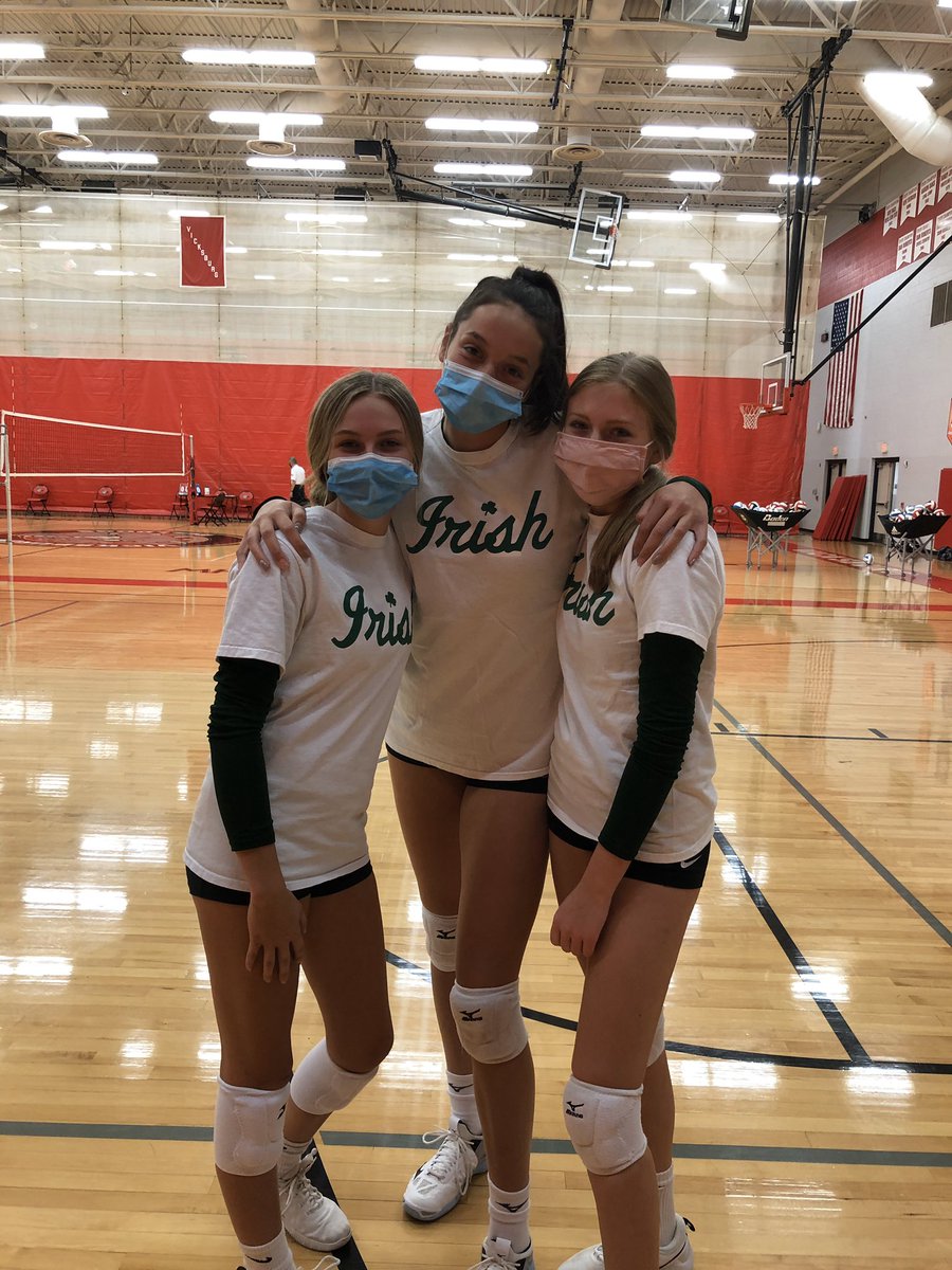 hackettvball's tweet image. Game day!! 🏐🍀 Last, first home game for our seniors against Coloma!