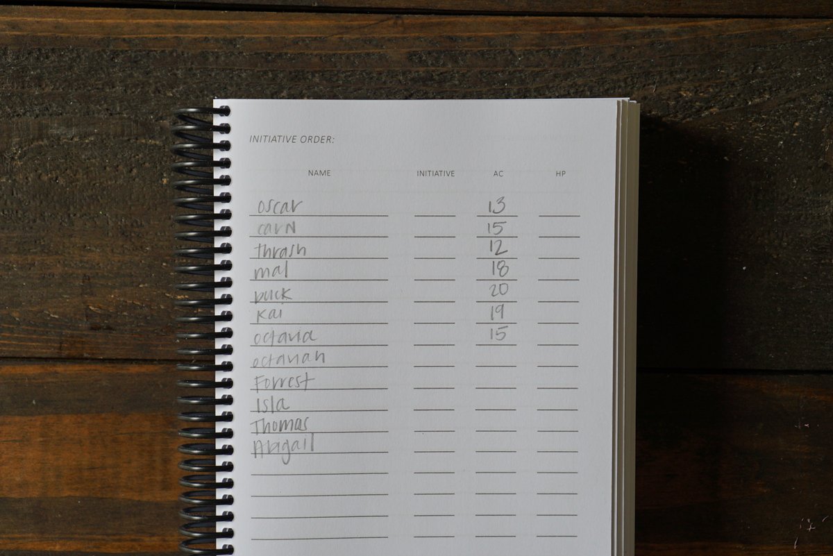 DungeonsAndStat's tweet image. Roll for initiative ⚔️ This might be one of my favorite pages in the DM RoverBook. Save time and keep track! 12 days to launch 🗓
.
.
.
.
#roverbook 
#dungeonmastertips 
#dungeonsanddragons5e 
#rollforinitiative 
#rollforit 
#d20 
#dnd5e 
#dndnotebook