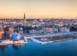 lslpeck's tweet photo. Big Reveal: #SysMus21 will be hosted by @musicbrainAU.
Very excited to *hopefully* see all the #musicscience folks in Denmark! #SysMus20 https://t.co/EcouRvnYqE