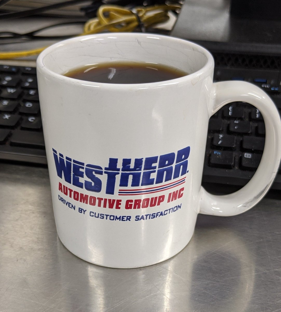 KeefWhiteJR's tweet photo. LOVE IT!

Here is the classic @WestHerr mug I drink coffee out of, every day! ☕

#TBT #thursdaymorning https://t.co/xlUQVCapNY