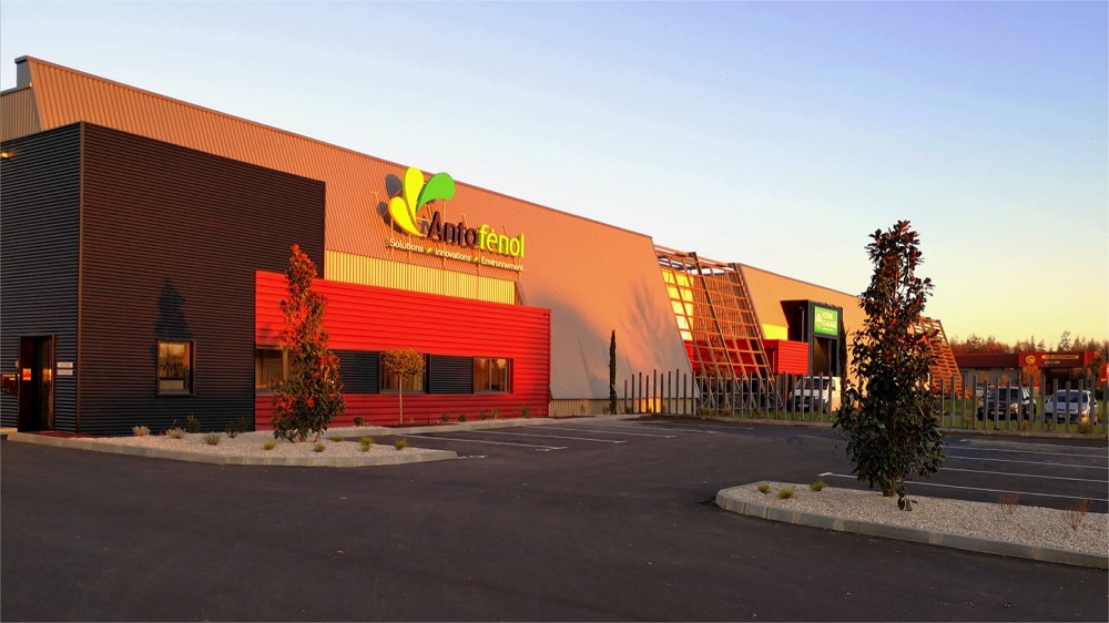 ShabaniNando's tweet photo. @Antofenol (procédé innovant d’éco-extraction de végétaux sans solvants chimiques) accélère son industrialisation avec des soutiens européens  #Bretagne #Innovation #Agroalimentaire  https://t.co/XCnR1O6Efc via @lalettreapi https://t.co/88F1N5Z4ff