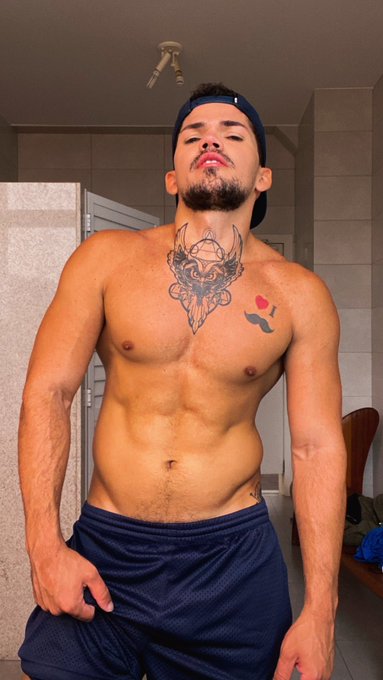 Pega a visão ! 😏😏 https://t.co/7maK6Xoc1W