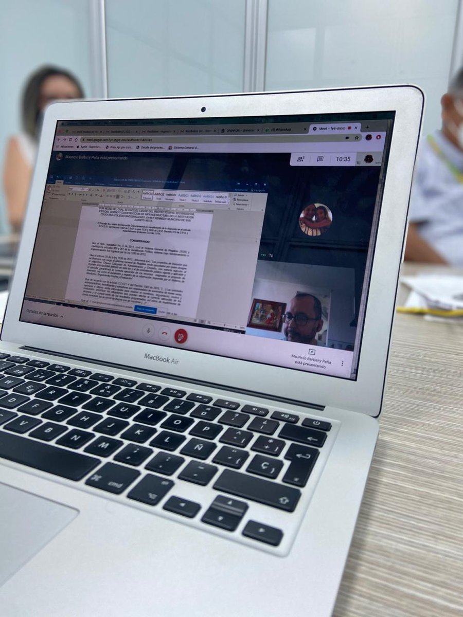 OCADMETA's tweet photo. 👨💻🗣️ - A esta hora se realiza mesa técnica para avanzar en el cierre de proyectos de infraestrucura financiados con recursos del SGR. Participan de la jornada los equipos de @sedmetaweb,
@AIM_META, la Secretaría de Hacienda y la Secretaría Técnica del #OcadMeta. https://t.co/d195hOQleR