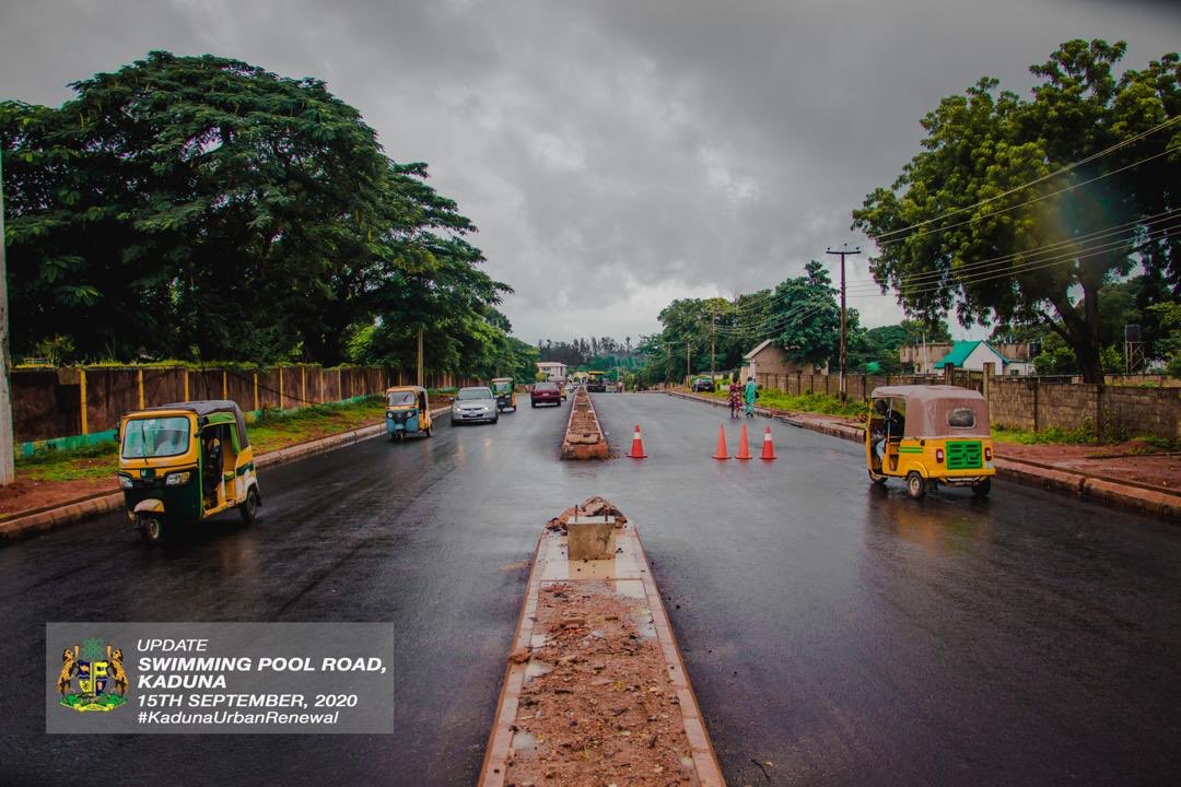 #KadunaUrbanRenewal Ongoing: upgrading of Swimming Pool Road from Police College Roundabout through Al Manar Mosque to Yakowa Road.