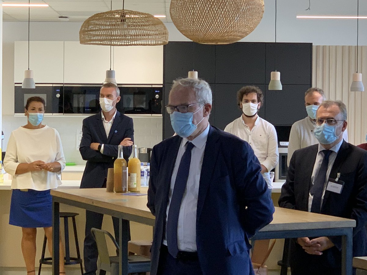 Niji_Digital (@niji_digital) on Twitter photo Merci à <a href="/J_B_Levy/">Jean-Bernard Lévy</a> <a href="/EDFofficiel/">EDF</a> pour sa visite chez Niji à #Rennes. Partage d’expériences issues des missions et projets conduits au sein du Groupe EDF. Quand #numérique et #énergies se marient au profit des #plateformes innovantes et des #usages durables. Merci à <a href="/J_B_Levy/">Jean-Bernard Lévy</a> <a href="/EDFofficiel/">EDF</a> pour sa visite chez Niji à #Rennes. Partage d’expériences issues des missions et projets conduits au sein du Groupe EDF. Quand #numérique et #énergies se marient au profit des #plateformes innovantes et des #usages durables.