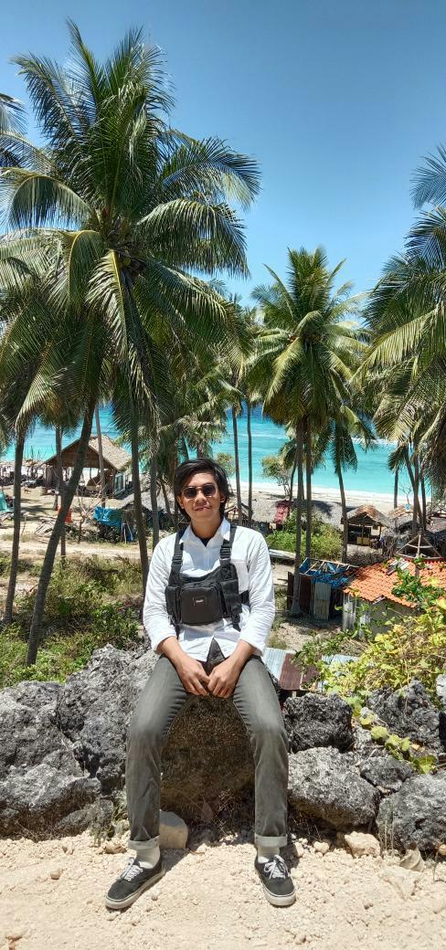 Onats11's tweet photo. 🌻🏝
#explorebulukumba
#Makassar
#sulawesiselatan https://t.co/D4n1LryC3A