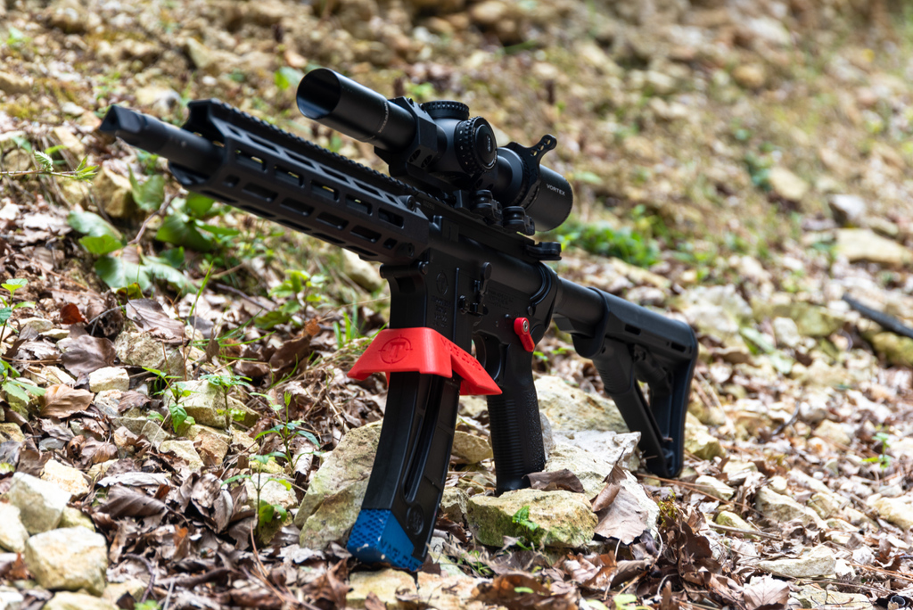 BritFire556's tweet image. Tippmann M4-22 wearing its Magload gear. Who has Magloaded their rifle?⁣
⁣
Photo from @gunroomtv at the @bluefieldsports private range⁣⁣⁣

#guns #magload #firearmphotography #sendit #britishshooting #ukfirearms #britfire #britishfirearms #tippmannm422
