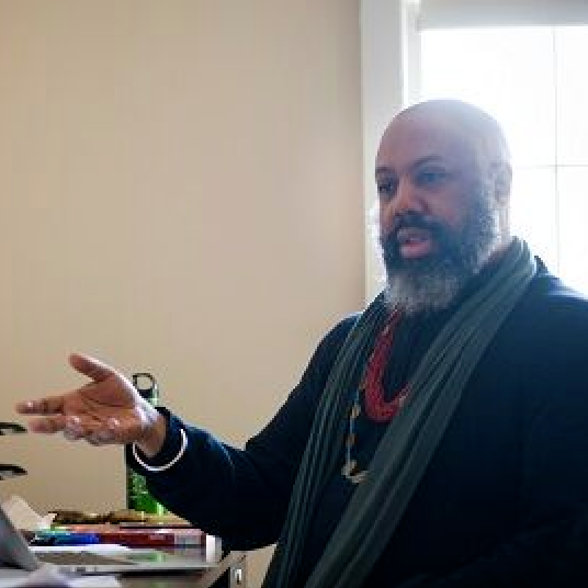 goddardcollege's tweet photo. Goddard's UGP concentration in Sexuality Studies is an interdisciplinary encompassing gender studies, biology, ethnic studies, public policy, theology, &amp; economics.

Dr. H. “Herukhuti” Sharif Williams and Dr. Zelaika Hepworth Clarke
@DrHerukhuti @ZelaikaC

https://t.co/Wrx5hIigQW https://t.co/MBWOzetD9l