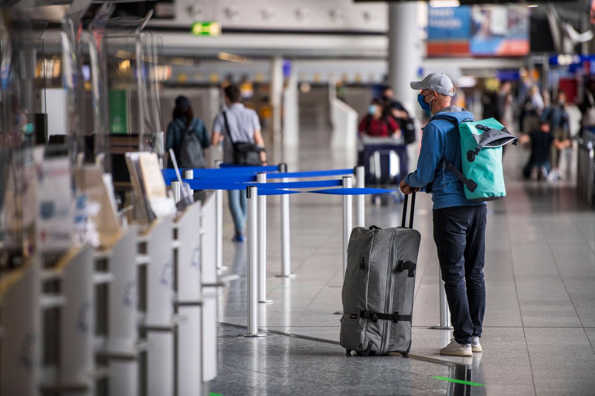 San Francisco Airport tweet media