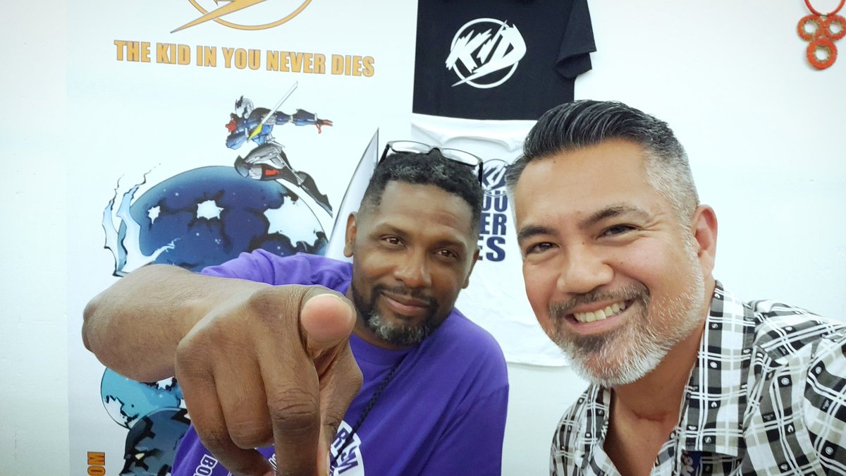 My good friend, Keithan Jones @KIDCOMICSKJ (the owner of KID Comics) reminding you that 'The Kid In You Never Dies!'

Go rediscover that creative spirit!

Photo from the Afrofuturism Lounge that took place during #SDCC #ComicCon 2019.

#ThrowbackThursday #KeithanJones #KIDcomics