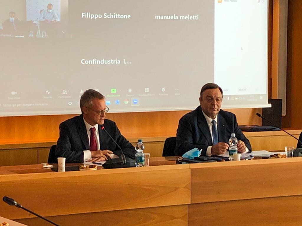 ConfindustriaL's tweet image. Consiglio di Presidenza di Confindustria Lombardia alla presenza del Presidente di @Confindustria Carlo Bonomi. Il sistema lombardo ha espresso la massima collaborazione per le importanti sfide che l'industria ha di fronte a sé e la totale condivisione dell'azione del Presidente