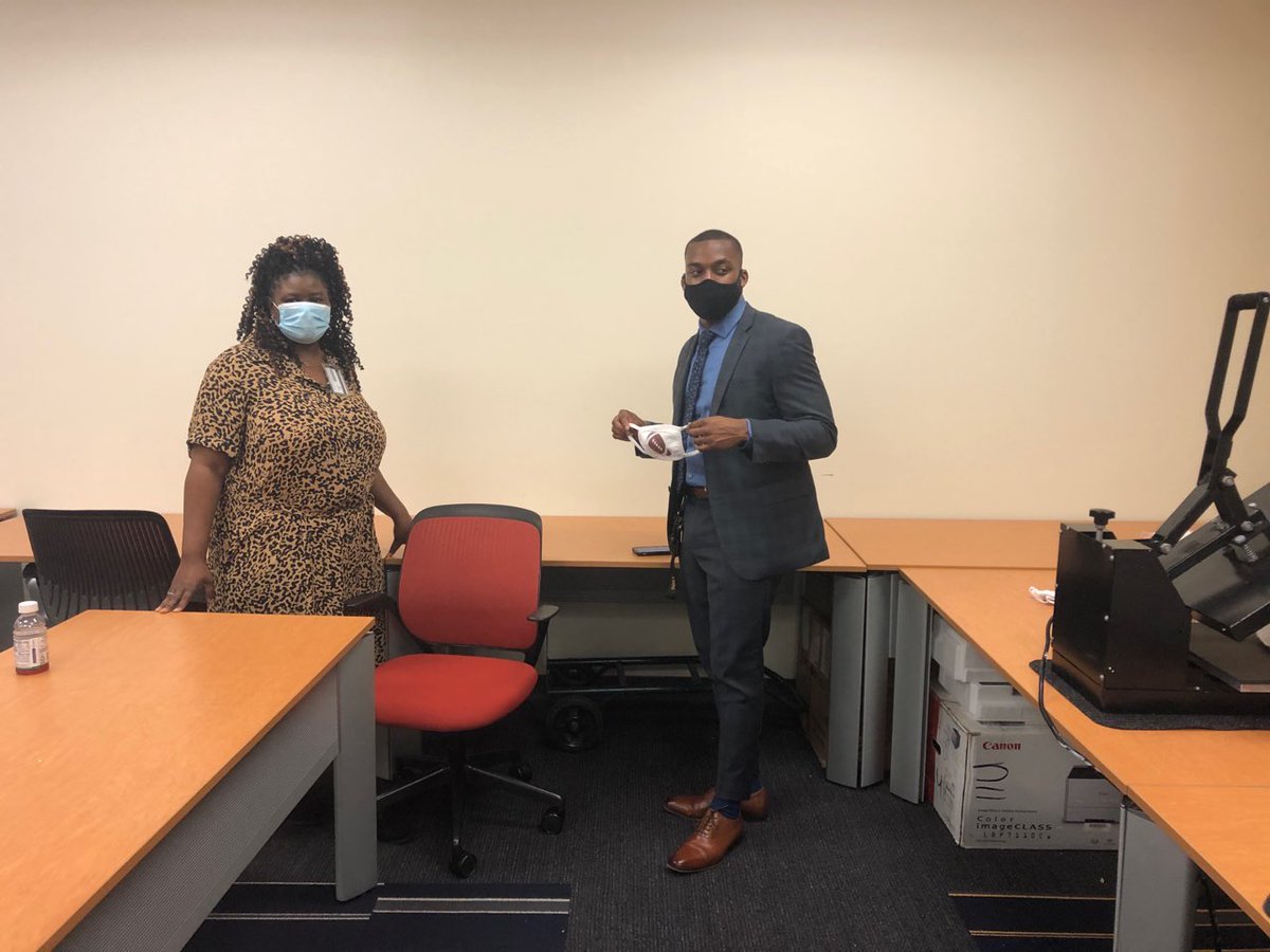 LegacyUnitedEnt's tweet photo. Fun event yesterday @AlbanyStateUniv! The students had a great sense of humor, and we just loved to see it! 

The 'Mask U' tour is rolling! 

Call today to schedule your event. 
888-243-3588
troy@useleg.com https://t.co/En3FF7kp9Q