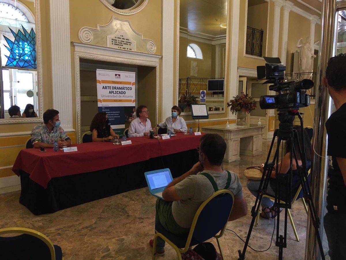 Presentación esta mañana del Máster en Arte Dramático UA desde el <a href="/teaprinalicante/">Teatro Principal ALC</a> , con el que este curso 2020-21 mantendremos una muy estrecha colaboración. #teatroseguro #Alicante #actor
