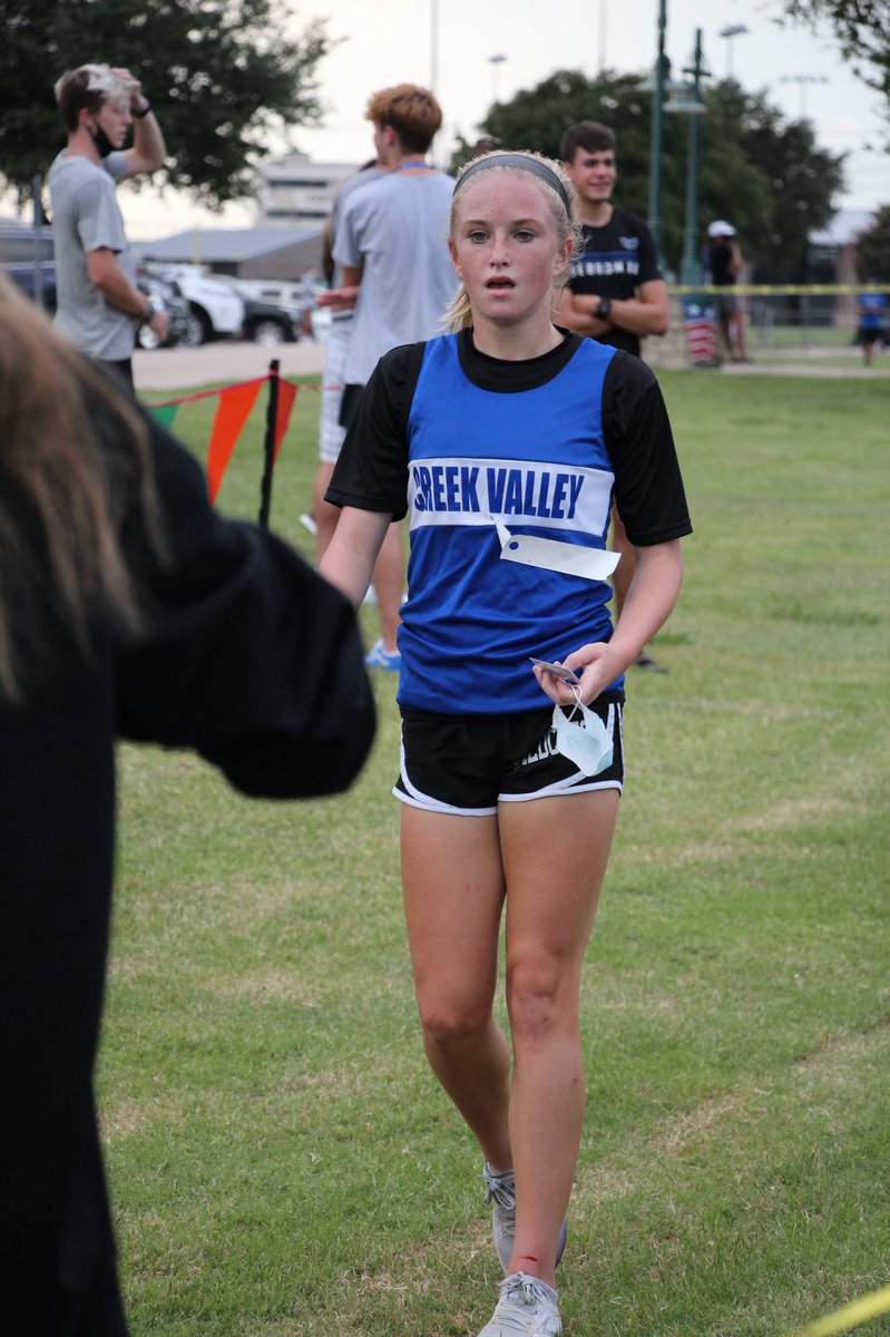Middle School XC back at it with <a href="/LISDsports/">Lewisville ISD Athletics</a>  with <a href="/ArborCreekMS/">Arbor Creek MS</a> winning all team titles last night with  <a href="/CreekValleyMS/">Creek Valley Middle School</a> Chloe Nugent and  Arbor Creeks Ryan Lowe taking the Wins for 8th grade 🚂🔥🔥🔥