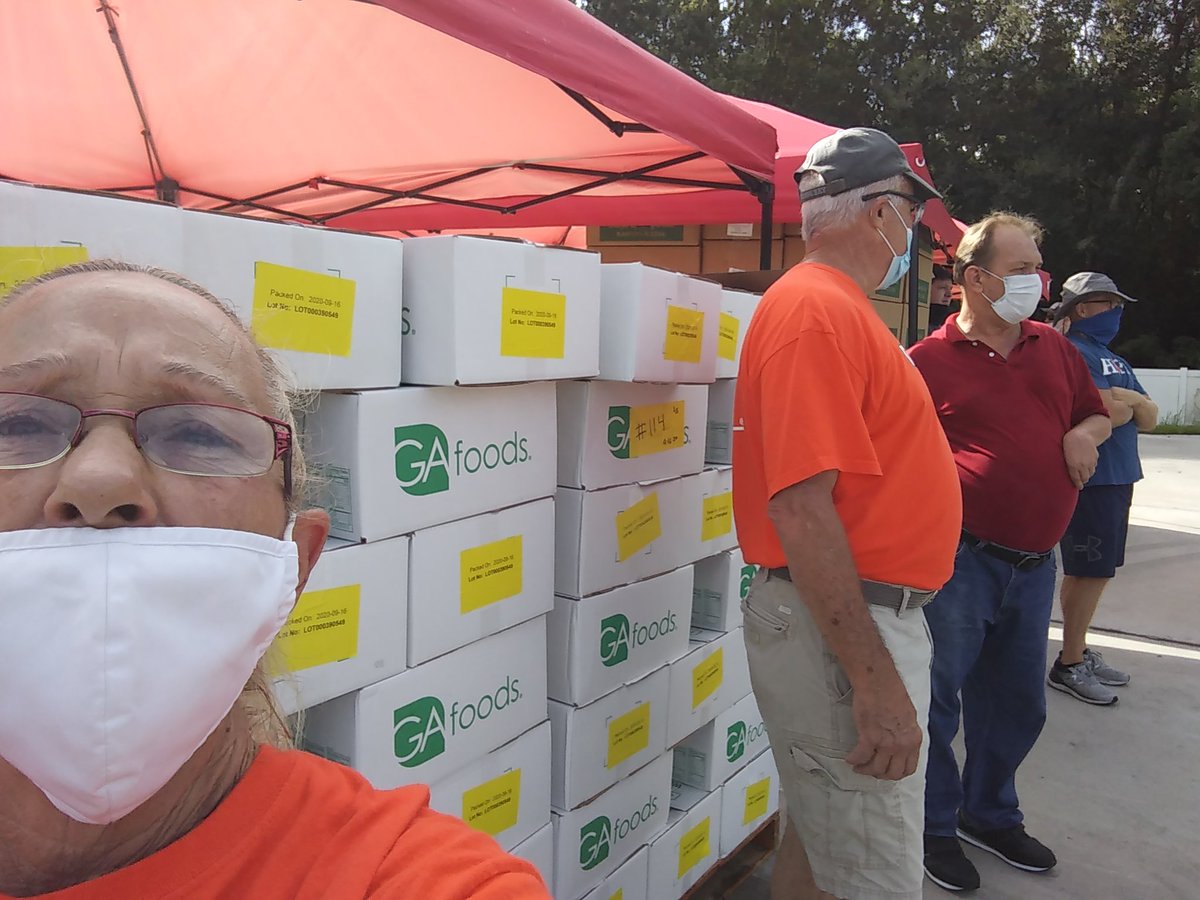 Brad and his team of volunteers helping at the Salvation Army food bank. <a href="/CarrieHalas/">Carrie Halas ASDS #0248</a> <a href="/0248HomeD/">Home Depot 0248</a> <a href="/DaveC_THD/">Dave Crowthers</a> <a href="/sgaskinshd/">Stacey Gaskins</a> <a href="/marlaina_smith/">Marlaina Smith</a>