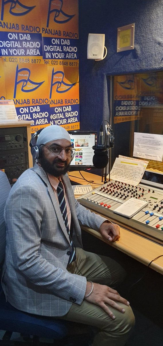zkp_scroll's tweet photo. EXCLUSIVE @datemasi will be joining on The Full Monty Show @panjabradio_ at 4pm on Saturday to talk about challenges of dating!! https://t.co/CHofr82Ocs