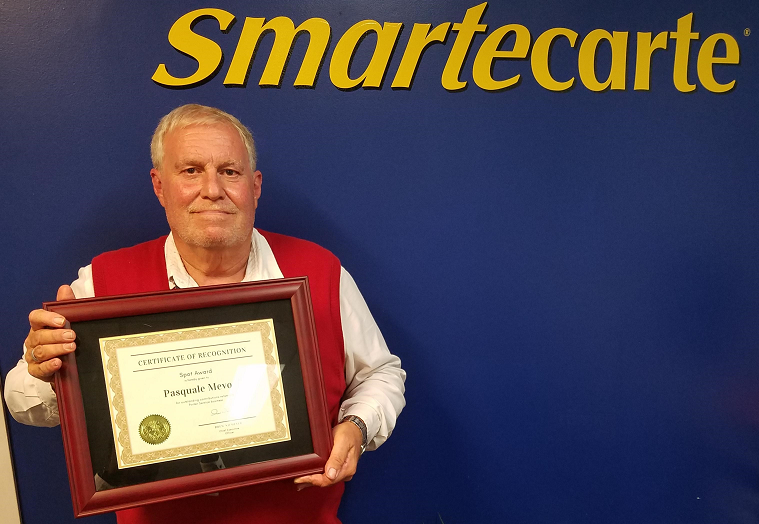 smartecarteUS's tweet photo. Congratulations Pasquale Mevo! Pasquale won a Smarte Carte Spot Award for his outstanding contributions to our new Porter Service at Newark Liberty International Airport (EWR) #smartecartecommunity #porterservice #ewr #newarkinternationalairport #smartecartespotaward https://t.co/gQNcHOcqfY