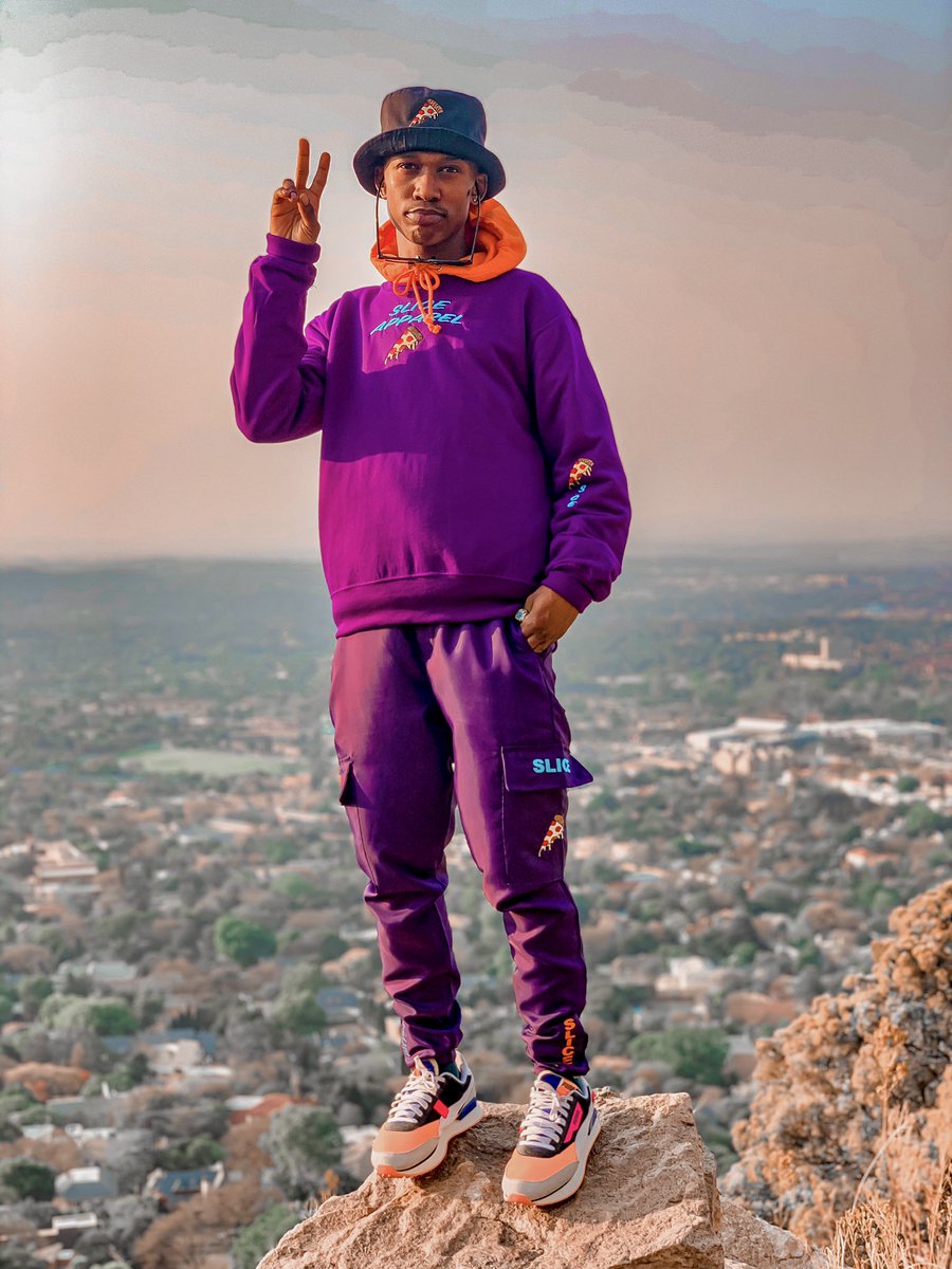 _Archiebald's tweet photo. @SliceApparel 2-PIECE SET OUT NOW ‼️🍕 https://t.co/kdNhimalgx