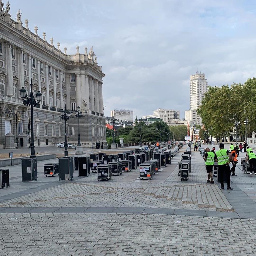AmisPeligrosas's tweet photo. Todo preparado en #Madrid
#Apoyo17S #AlertaRoja #HacemosEventos #RedAlerta #WeMakeEvents
📸 Dani Hernandezaler https://t.co/YFN1qsW5yx