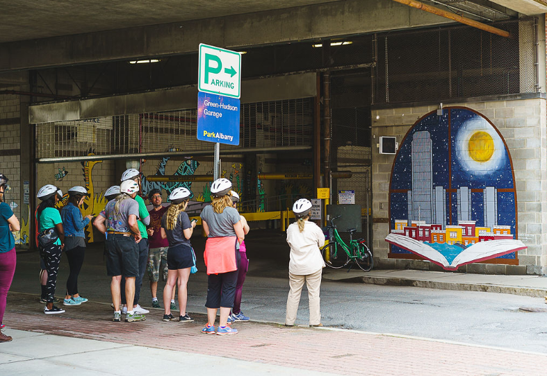 CDPHPCycle's tweet photo. Sign up for our 2nd Annual Capital Walls Mural Bike Tour! Check out some of the coolest murals in Downtown Albany while riding a @CDPHPCycle bike, and get some food to-go afterward! 

Spots are limited. Sign up today! https://t.co/Bt6wqoSsaf

@AlbanyBID @ParkAlbany @alloveralbany https://t.co/U1Kya6Uccq