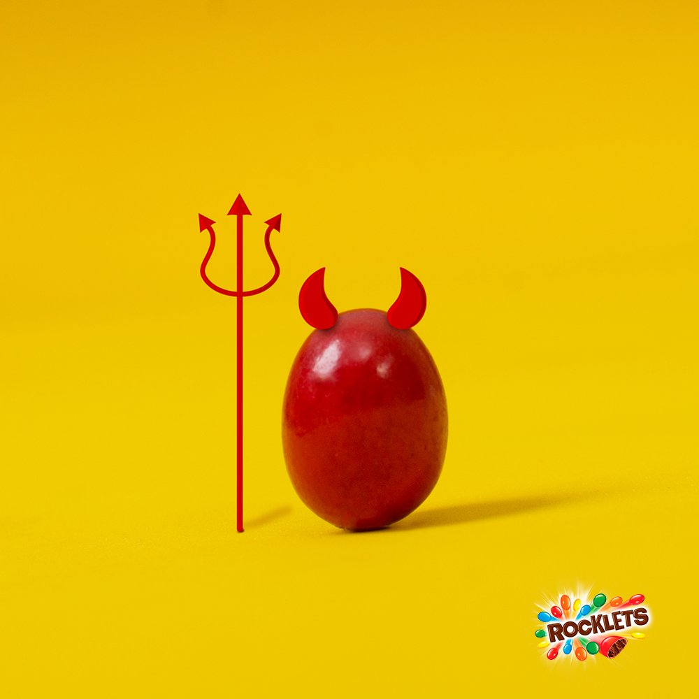 RockletsEc's tweet photo. Un demonio anda suelto.
#RockletsMani https://t.co/84Tw8xDTyi