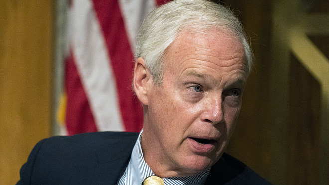 2/ THE JOHNSON PROBE. US intelligence told the GOP the Kremlin aimed to use it to spread debunked conspiracy theories about Biden. Instead of agreeing to stand down, GOP senator Ron Johnson turned the Kremlin disinformation into a full-blown probe he will report out pre-election.